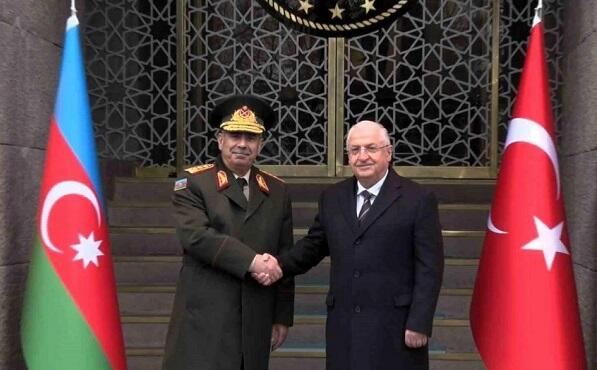 Azərbaycan və Türkiyə müdafiə nazirləri görüşüb